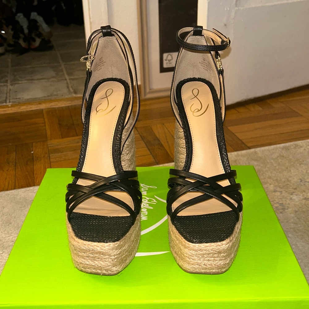 Brand new Sam Edelman leather block heel